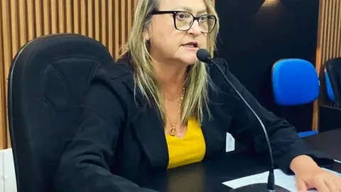 Sessão Ordinária com aprovação de requerimentos e Projeto de Lei em benefício da população